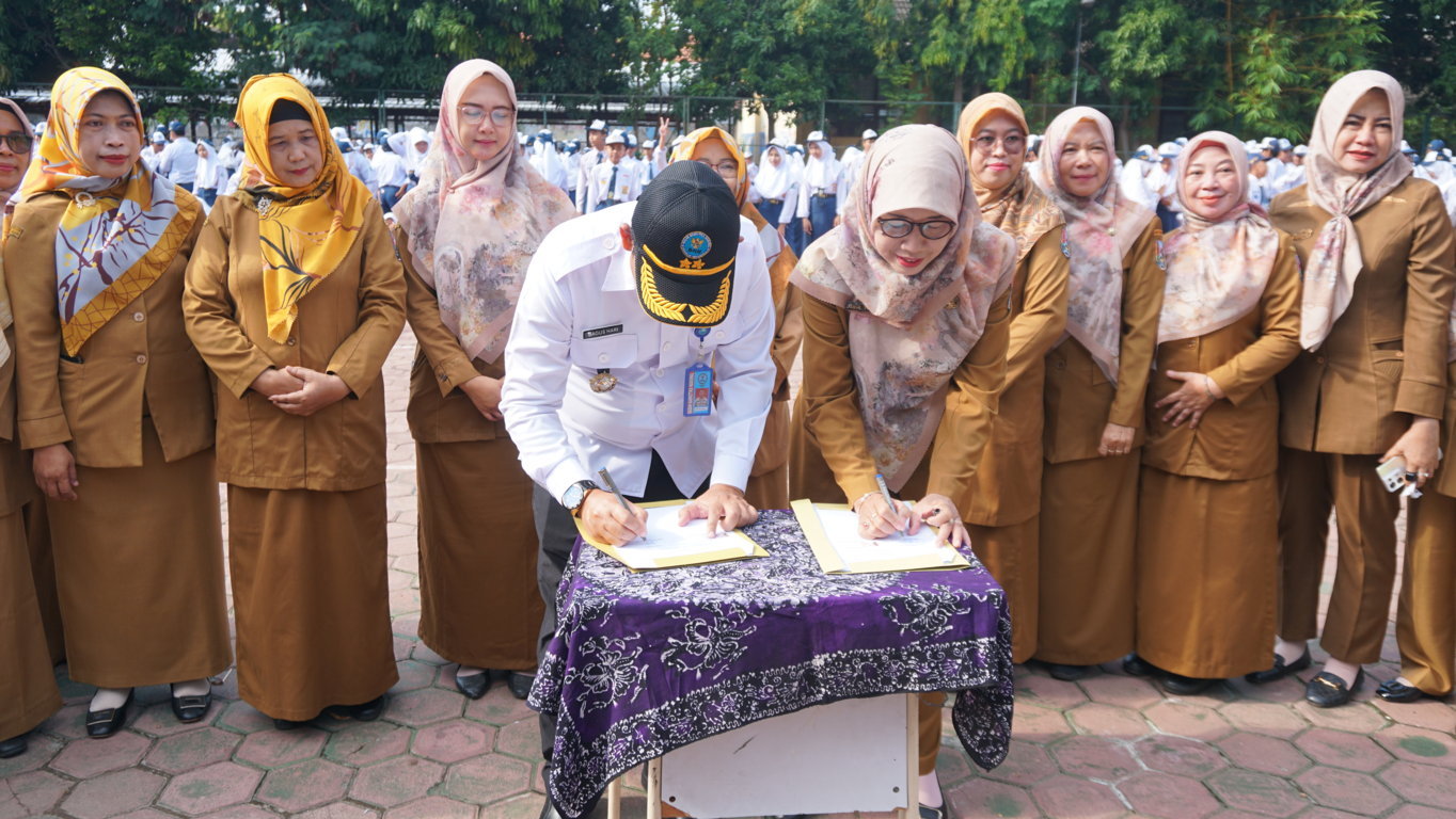 DSC09928 - DSC09928 -