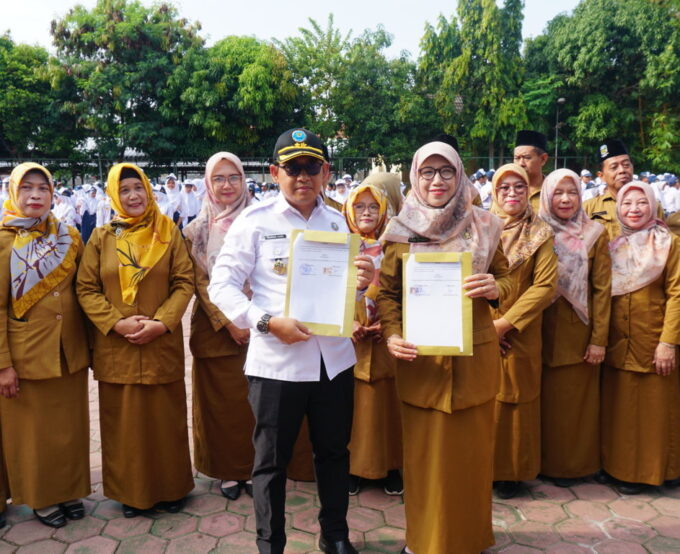 UPT SMP Negeri 3 Tuban Gelar Upacara Bersama Kepala BNNK Tuban