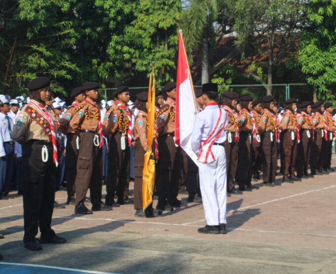 Pelantikan Pengurus OSIS, Dewan Penggalang, dan ROHIS UPT SMP Negeri 3 Tuban Masa Bakti 2025/2026
