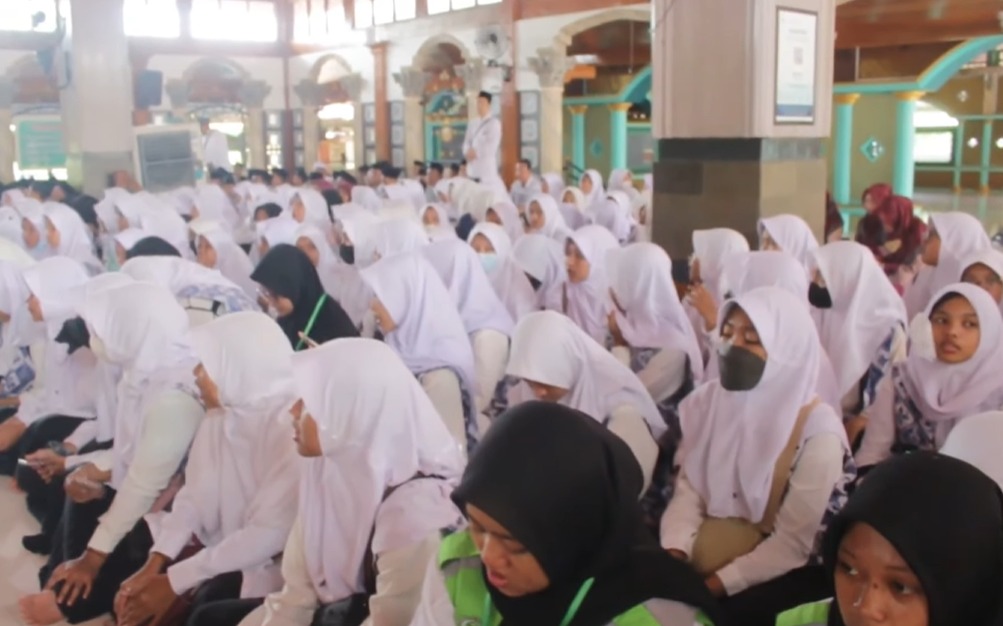 WhatsApp Image 2025-10-22 at 07.59.28 WhatsApp Image 2025-10-22 at 07.59.28