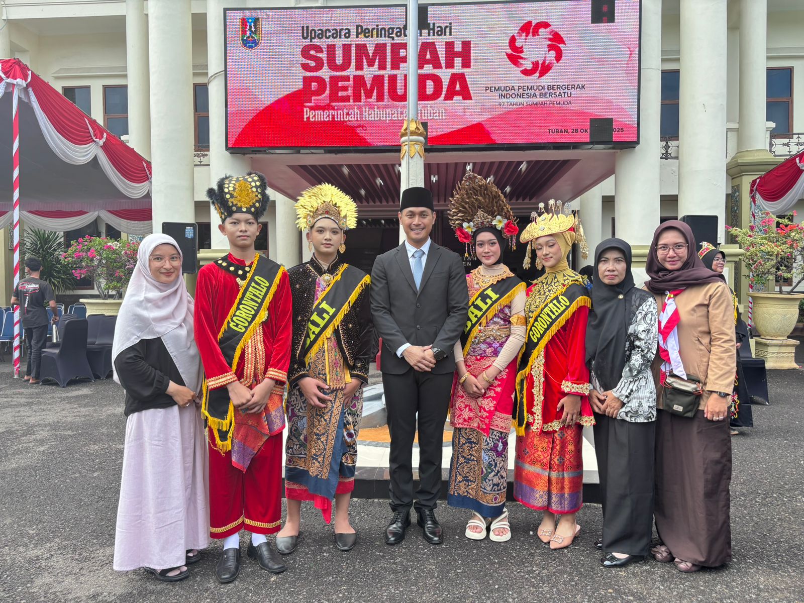 WhatsApp Image 2025-10-28 at 08.41.37 (1)