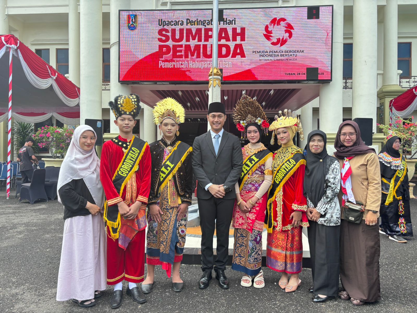 WhatsApp Image 2025-10-28 at 08.41.38 (2)