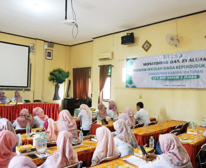 Monitoring dan Evaluasi Program Sekolah Siaga Kependudukan (SSK) di UPT SMP Negeri 3 Tuban