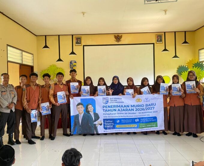 Sosialisasi Sistem Penerimaan Murid Baru (SPMB) SMA Kamala Taruna Bhayangkara di UPT SMP Negeri 3 Tuban