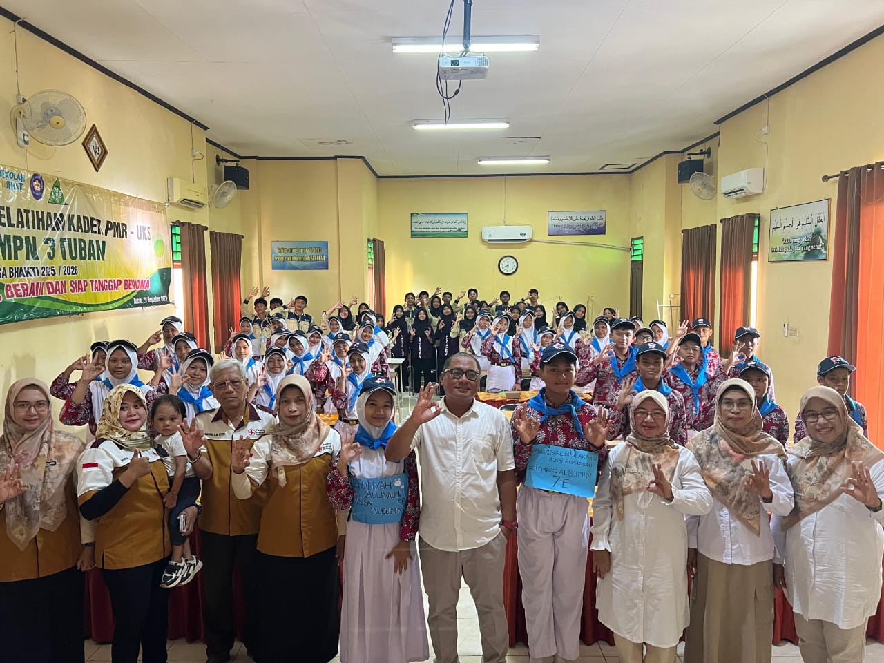 WhatsApp Image 2025-12-02 at 16.21.00 (1) WhatsApp Image 2025-12-02 at 16.21.00 (1)