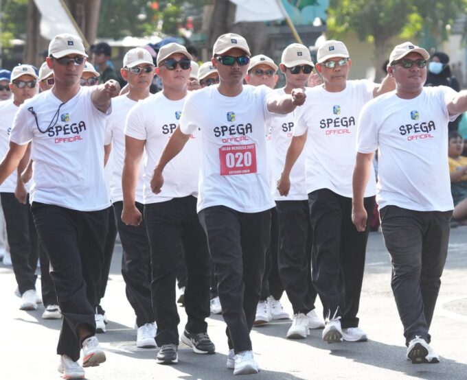Tunjukkan Jiwa Patriotisme dan Kekompakan, UPT SMPN 3 Tuban Terjunkan 4 Regu Terbaik dalam Ajang "Jalan Merdeka" HUT RI ke-81