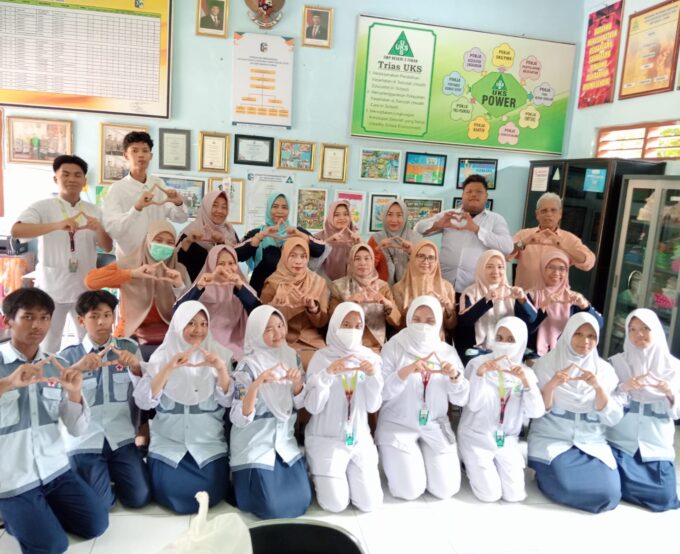 Tingkatkan Derajat Kesehatan Siswa, UPT SMPN 3 Tuban dan Puskesmas Tuban Gelar Cek Kesehatan Gratis (CKG)